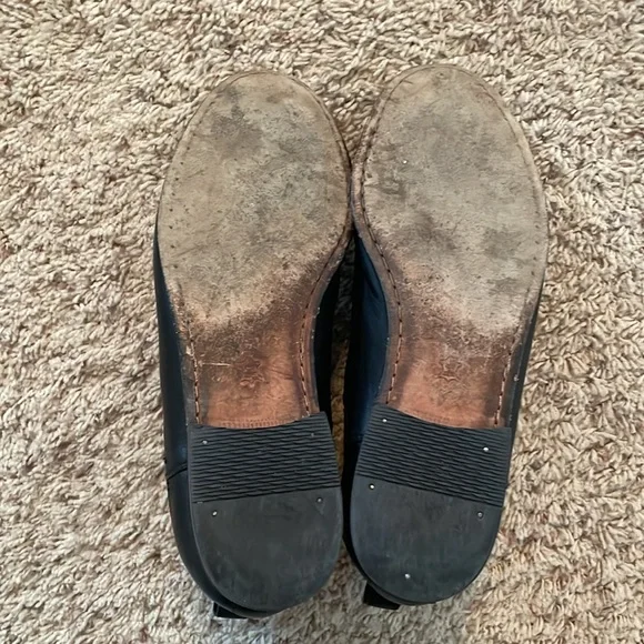 Black Leather Clarks Boots - Picture 6 of 6